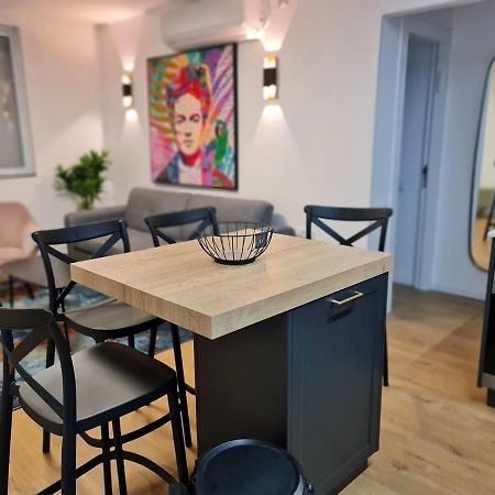 Sunshine Suites By The Sea Eilat 3 Min Walk To The Beach المظهر الخارجي الصورة