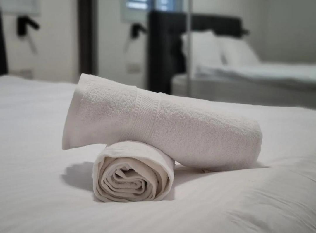 Sunshine Suites By The Sea Eilat 3 Min Walk To The Beach المظهر الخارجي الصورة